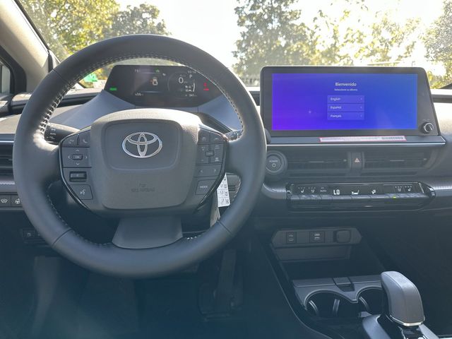 2024 Toyota Prius Limited 7