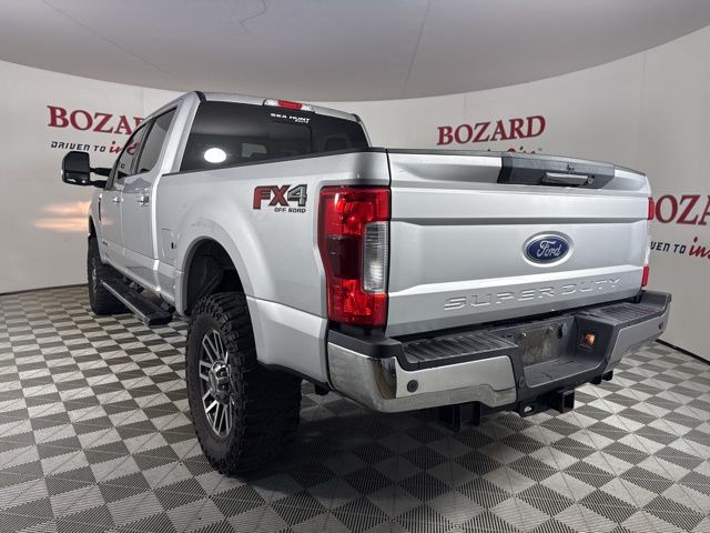 2019 Ingot Silver Metallic Ford Super Duty F-250 SRW Lariat 4X4 Truck