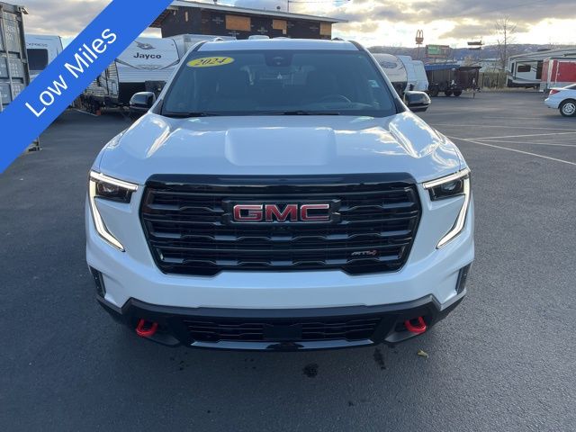 2024 GMC Acadia AT4 32