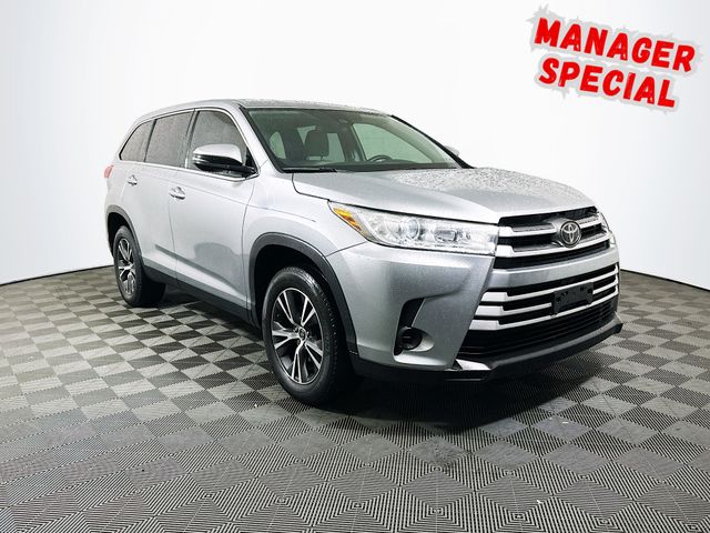2019 Toyota Highlander LE FWD