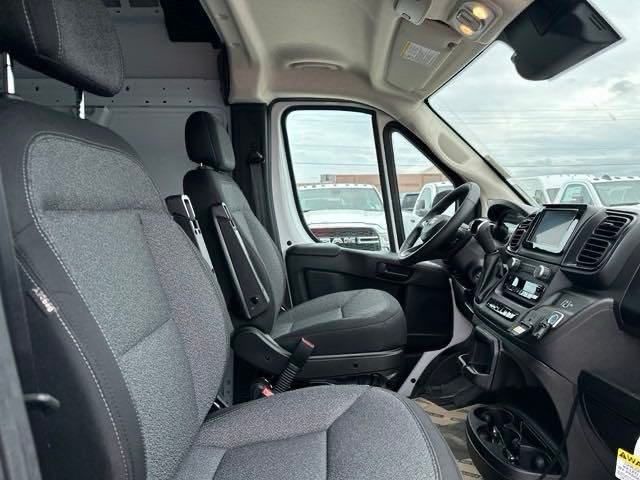 2024 Ram ProMaster 3500 High Roof 22