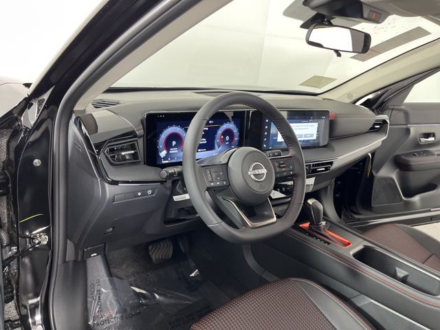 2025 Super Black Nissan Kicks SR FWD SUV