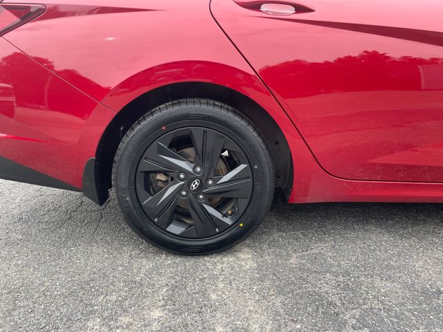 Used 2023 Hyundai Elantra Sedan