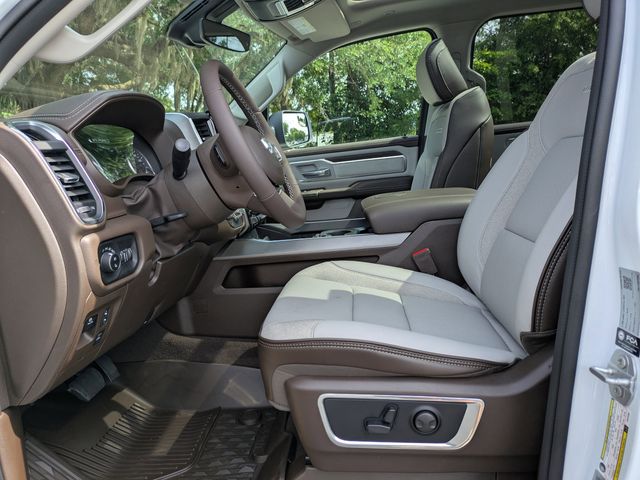 2026 Ram 1500 Laramie Crew Cab 4x4 5'7" Box