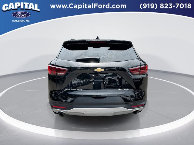 Used 2023 Black Chevrolet LT image 7