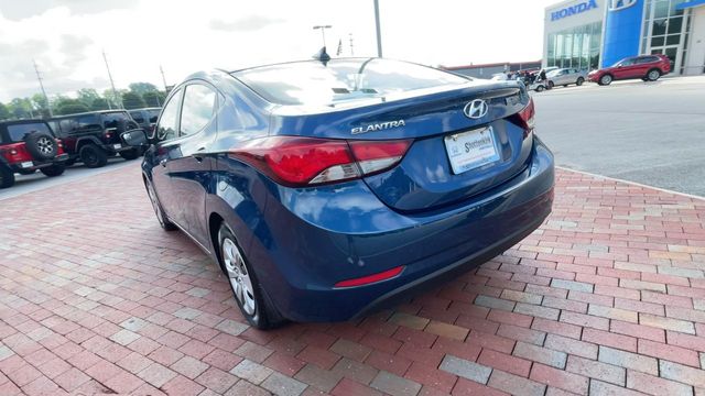 Used 2016 Hyundai Elantra Sedan