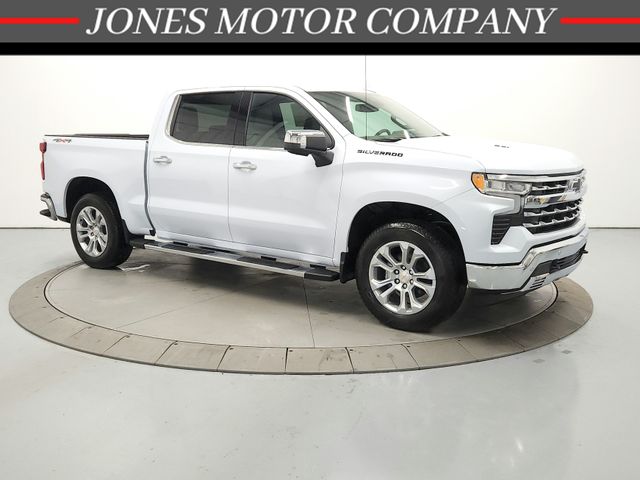 Polar White 2026 Chevrolet Silverado 1500 Pickup Truck Four-Wheel Drive Automatic