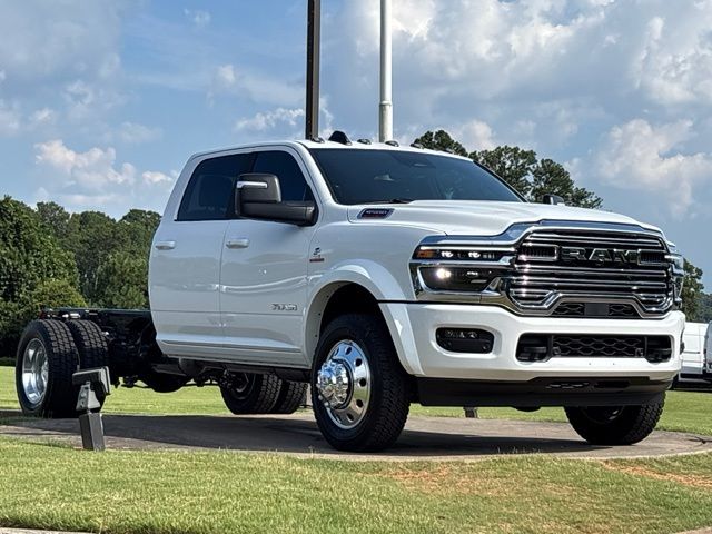 2026 RAM 4500 Big Horn 4X4 Crew Cab DRW 173" WB's photo