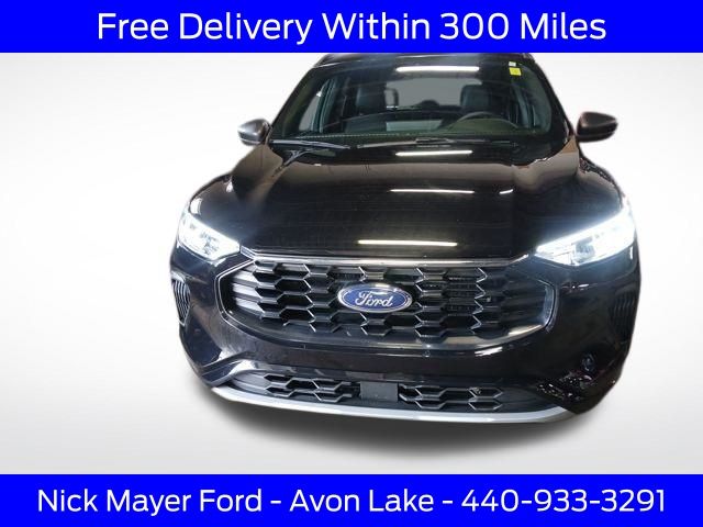 Agate Black Metallic 2023 Ford Escape ST-Line AWD SUV / Crossover All-Wheel Drive 8-Speed Automatic