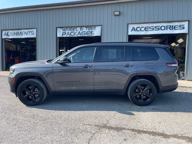 2023 Jeep Grand Cherokee L Altitude - Gray Metallic exterior view 5