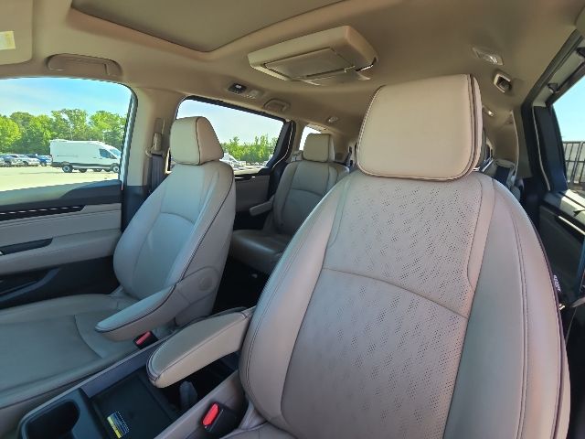 2023 Honda Odyssey Elite:B02324