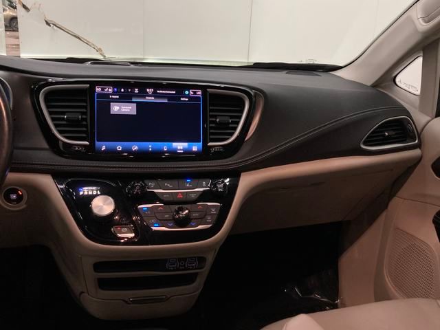 2021 Chrysler Pacifica Hybrid Touring L