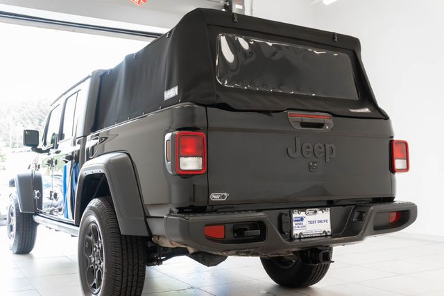 Used 2023 Jeep Gladiator Truck