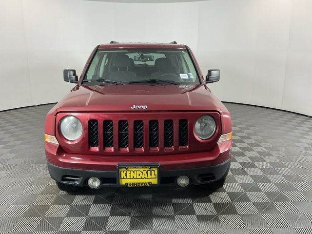 Used 2012 Red Jeep Sport image 2