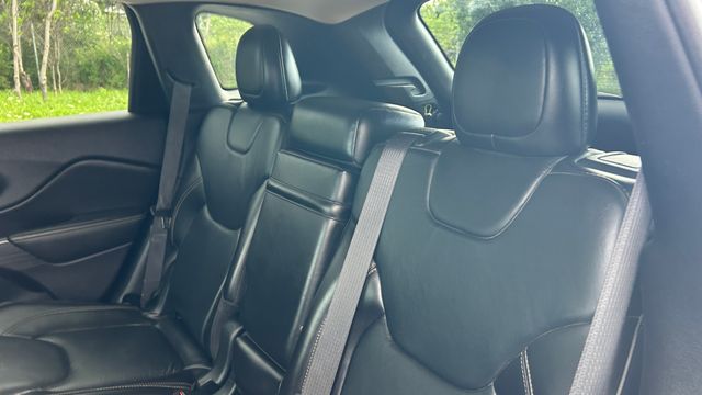 Used 2016 Jeep Cherokee SUV