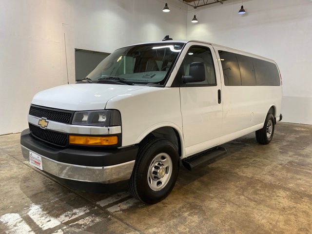 Summit White 2025 Chevrolet Express Van Rear-Wheel Drive 8-Speed Automatic Overdrive