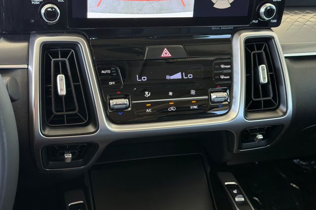 Used 2023 Kia Sorento SUV
