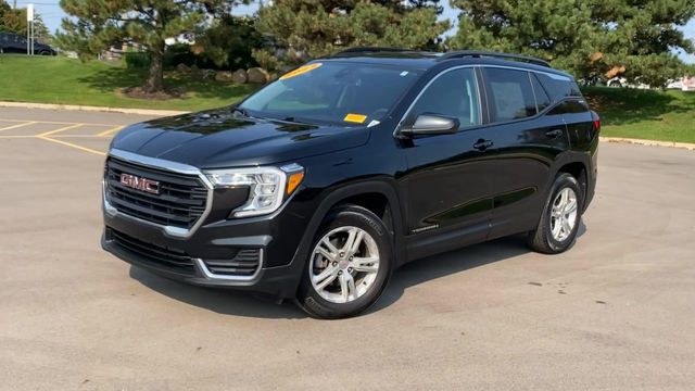 2022 GMC Terrain SLE 4