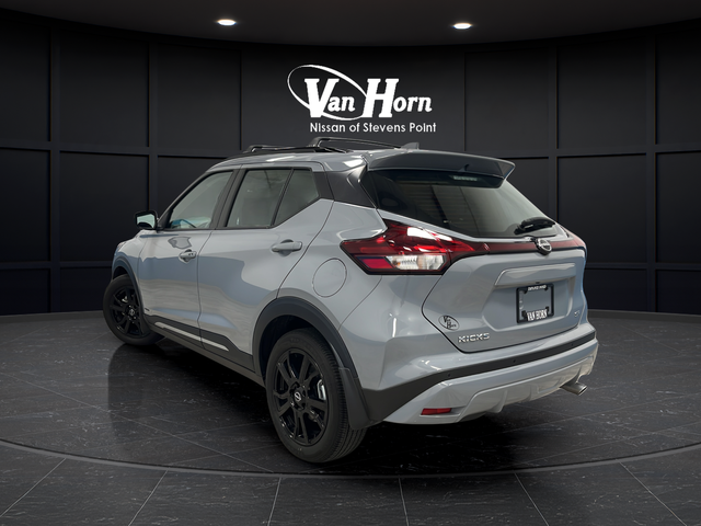 Used 2024 Boulder Gray Pearl Nissan SR image 6