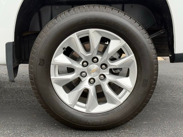 used 2024 Chevrolet Silverado 1500 car, priced at $33,544