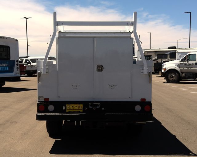 New 2026 Oxford White Ford XL image 5