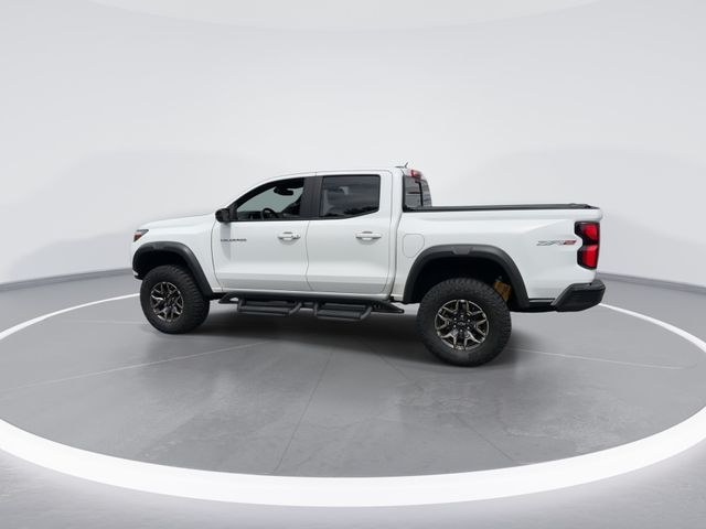 Used 2025 White Chevrolet ZR2 image 6