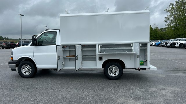 New 2025 Chevrolet Express 3500 Coupe