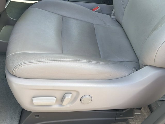 Used 2017 Toyota Sienna Van