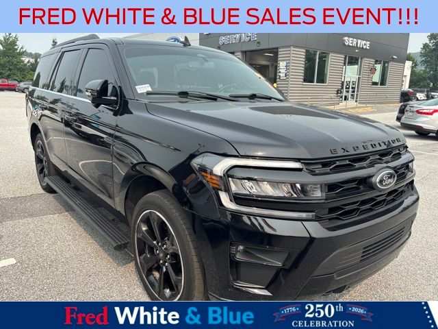  2023 Ford Expedition Limited 4WD   