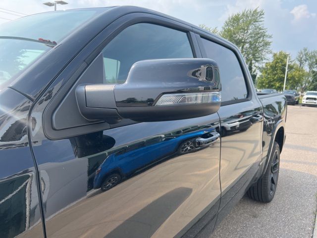 2026 Ram 1500 Laramie - Diamond Black Crystal Pearlcoat exterior view 11
