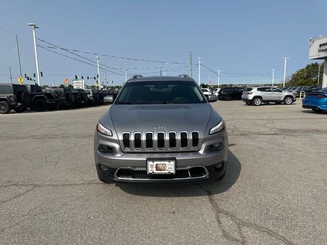 Used 2017 Jeep Cherokee Limited with VIN 1C4PJMDS0HW635047 for sale in Kansas City