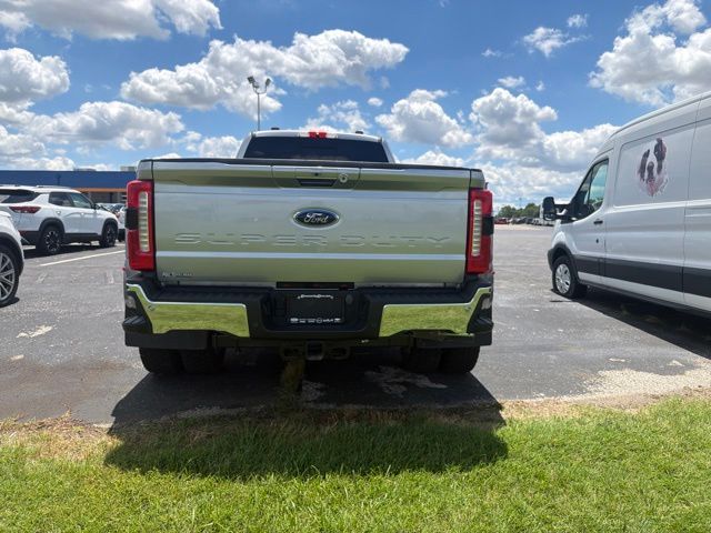 Certified Used 2024 Silver Ford Lariat image 4