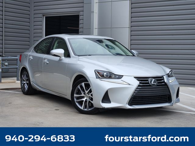 Gray (Liquid Platinum) 2019 Lexus IS 300 RWD Sedan Rear-Wheel Drive 8-Speed Dual Clutch