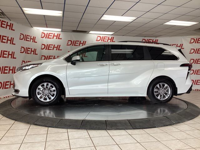 Used 2023 Toyota Sienna Van