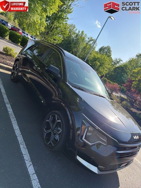 2023 Kia Niro SX Touring