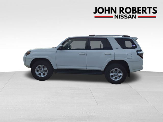 2020 Toyota 4Runner SR5 3