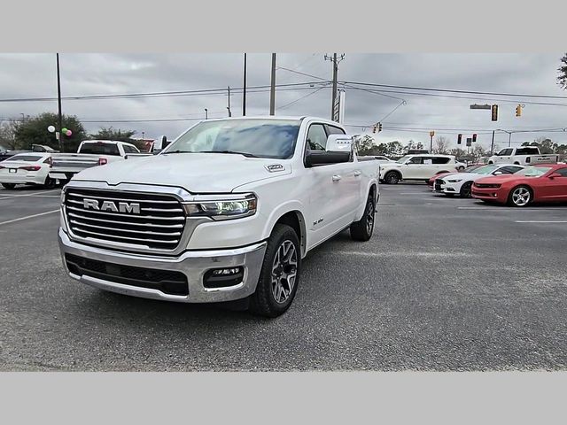 2026 Ram 1500 Laramie Crew Cab 4x2 5'7" Box