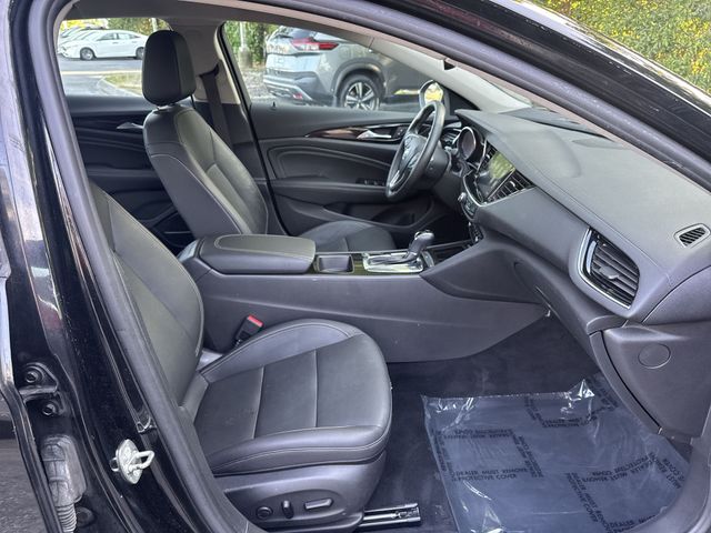 Used 2018 Black Buick Essence image 10