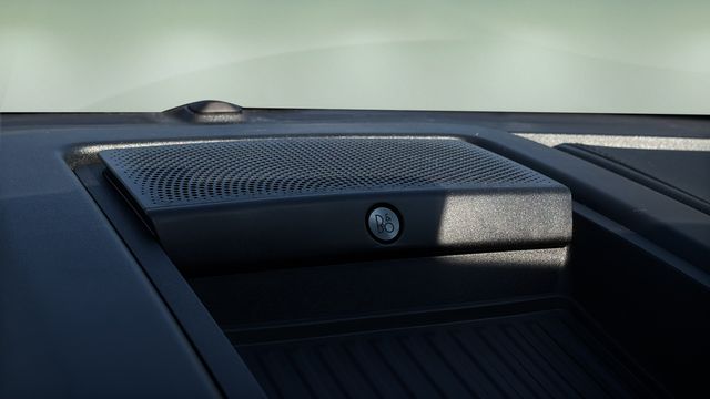 Used 2019 Black Ford Platinum image 40