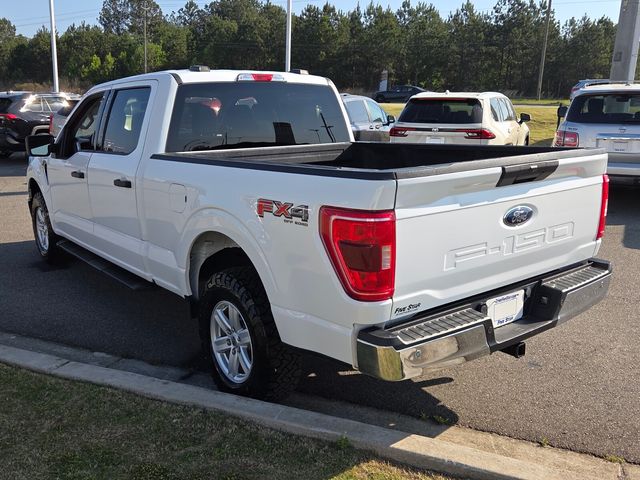 Used 2022 White Ford XLT image 9