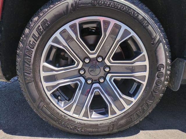 used 2023 Jeep Wagoneer L car, priced at $33,990