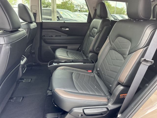 Used 2023 Nissan Pathfinder SUV