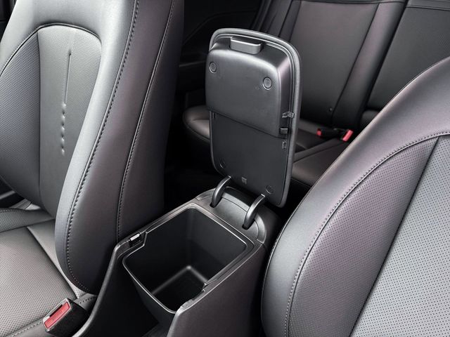 New 2026 Gray Hyundai SEL Premium image 19