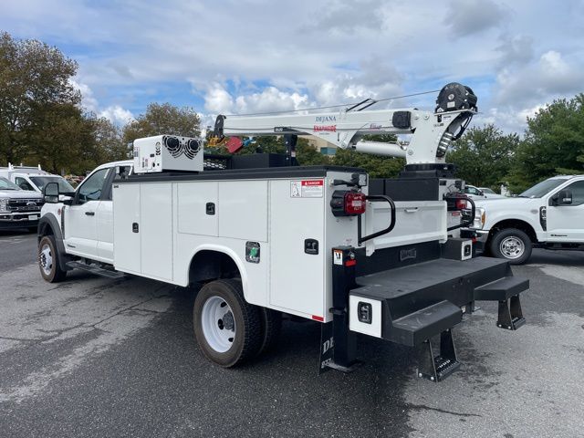 2025 Ford F-550 Super Duty 