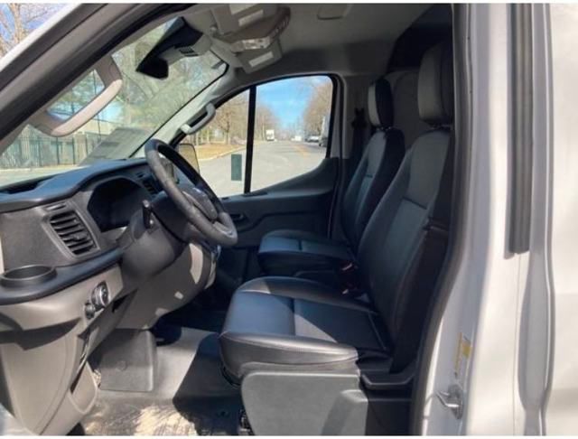 2025 Ford Transit 250