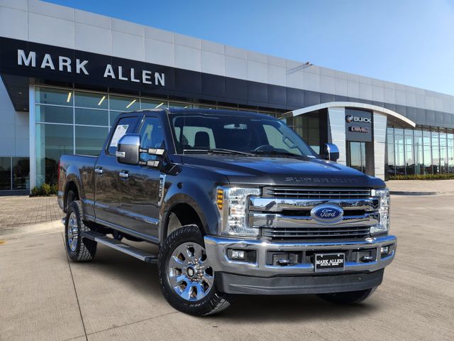 2018 Ford F-250 Super Duty Lariat Crew Cab 4WD