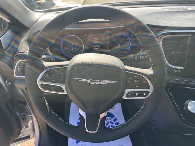 2026 Chrysler Pacifica Select - Silver Mist Clearcoat exterior view 12