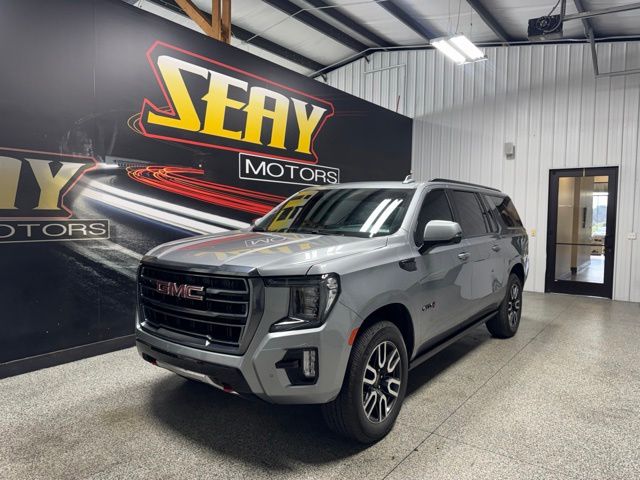 2023 GMC Yukon XL AT4 4WD