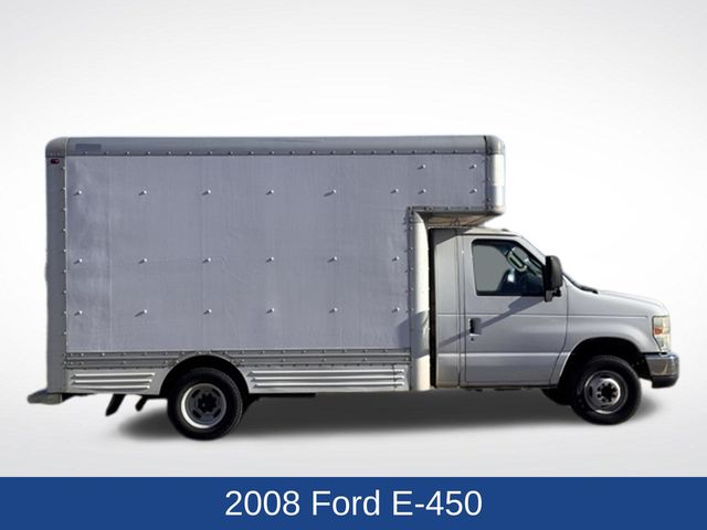 2008 Ford E-450 Cutaway 