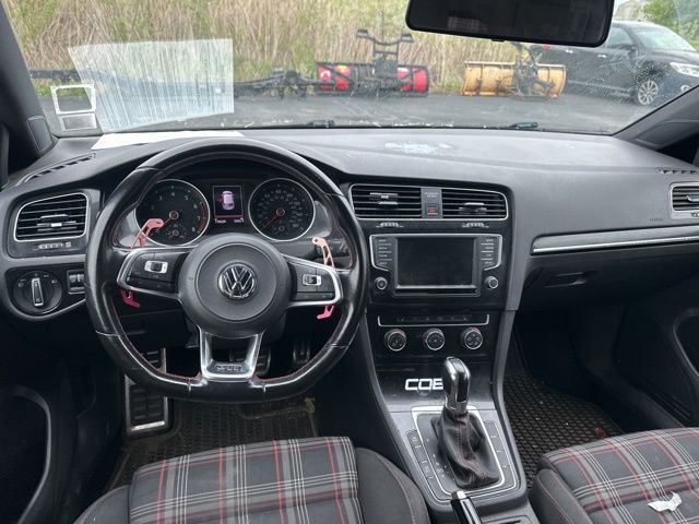 2017 Volkswagen Golf Gti S photo